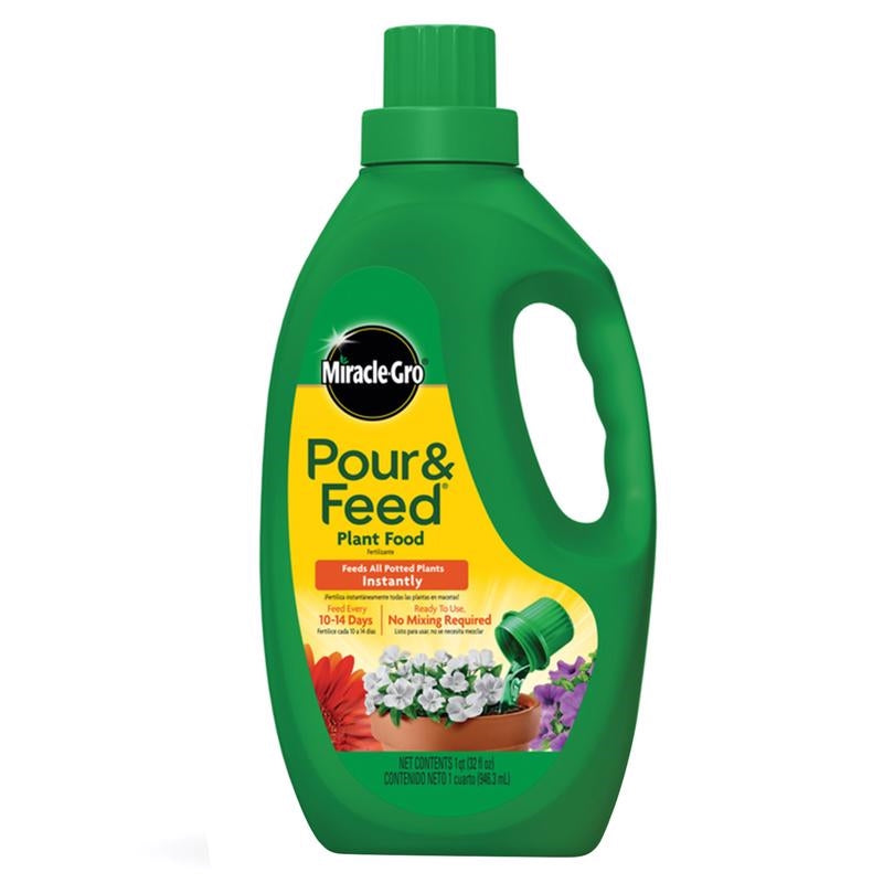 Miracle-Gro Pour & Feed Plant Food 32 Oz 3006002